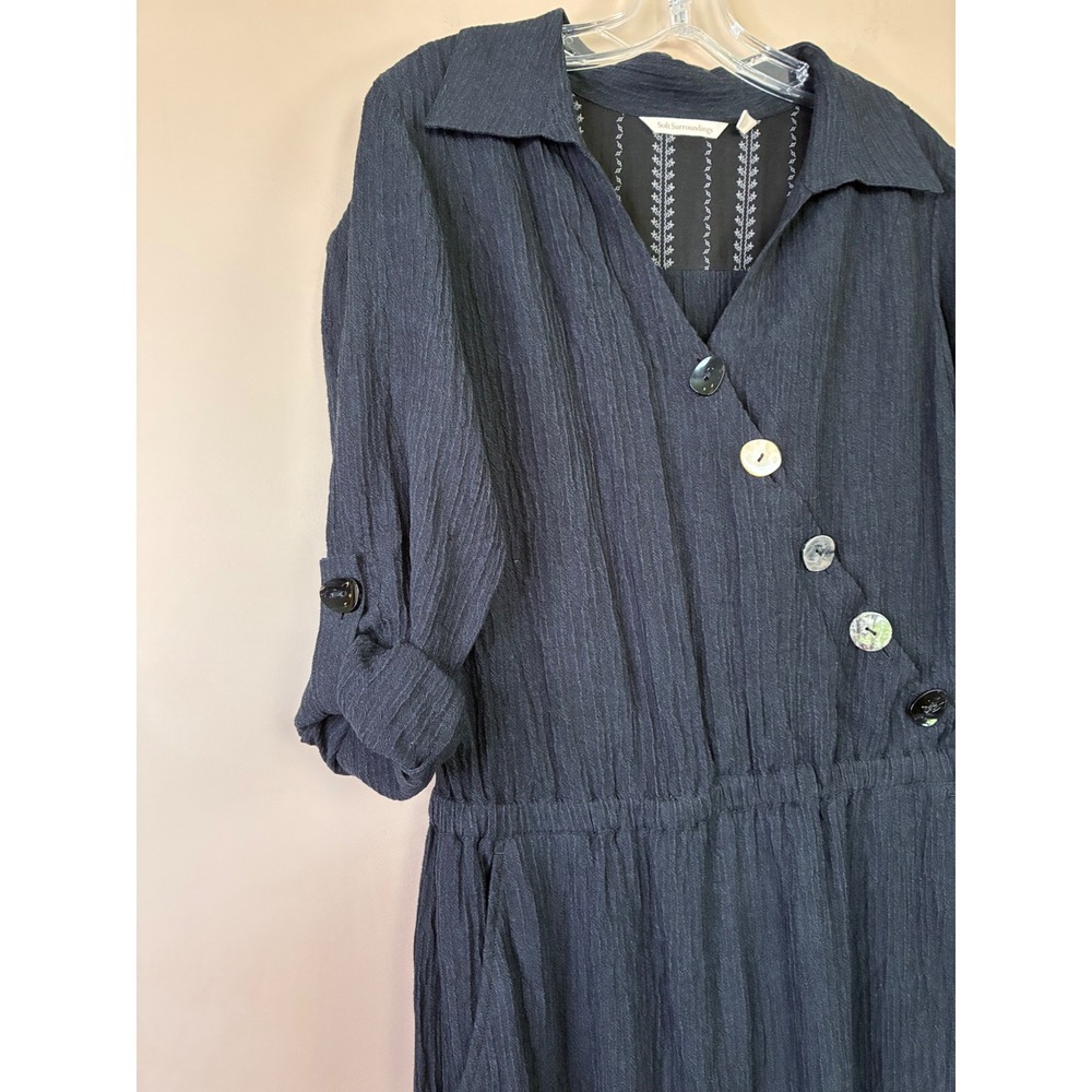 Soft Surroundings Black Crinkle Textured Asymmetrical Button Jumpsuit PM Petite - Picture 4 of 13